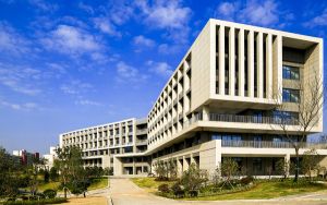上海高考多少分报考上海电影艺术职业学院？2024年最低录取分数线206分