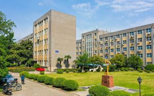 四川高考多少分报考哈尔滨华德学院？2024年文科录取分463分 理科最低462分